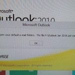 Solusi untuk "Cannot open your e-mail default folder. The file .pst cannot be opened" - outlook 2010